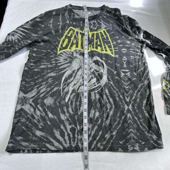 Batman DC Comics Long Sleeve Gray T Shirt Tye Dye Graphics Sz M - Picture 4 of 9